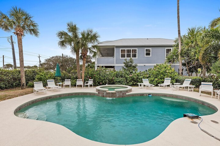 Pool 34 of 73
