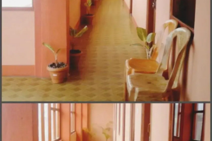 Room 5 of 9