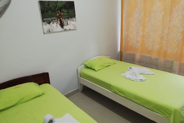 Room 6 of 23