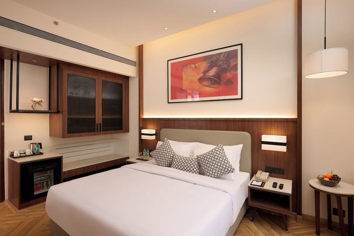 Room 19 of 71
