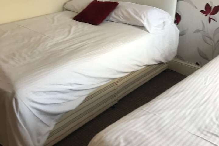 Room 12 of 45