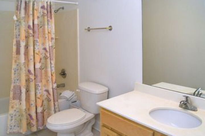 Room 6 of 29