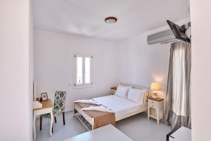 Room 13 of 46