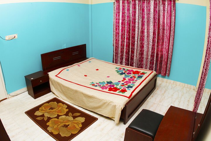 Room 5 of 19