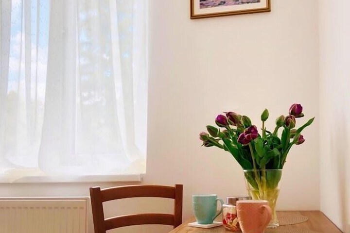 Room 2 of 13