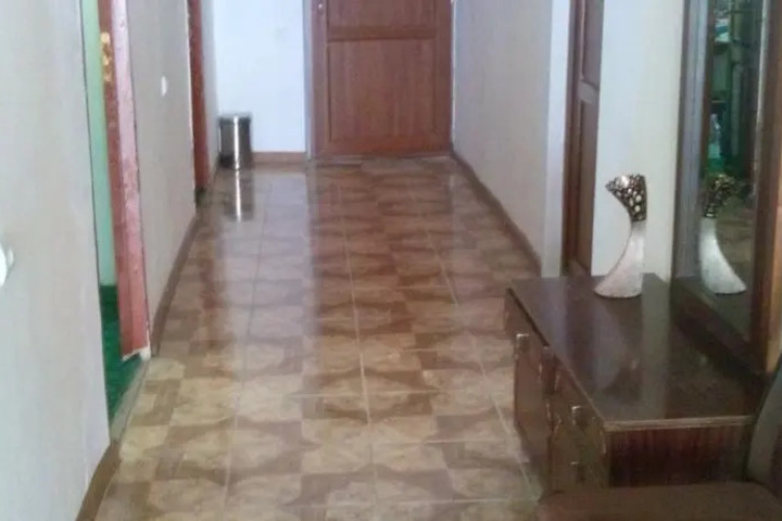 Room 3 of 7