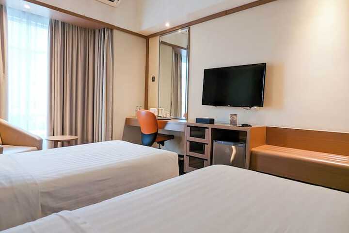 Room 21 of 64