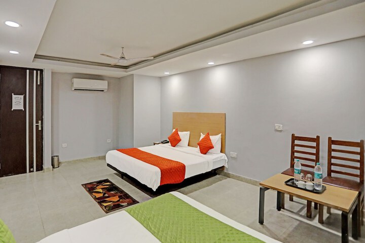 Room 18 of 19
