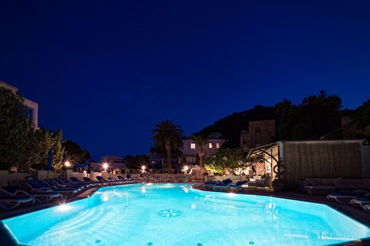 Pool 74 of 88