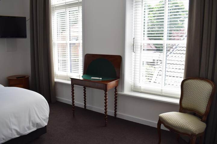 Room 18 of 55