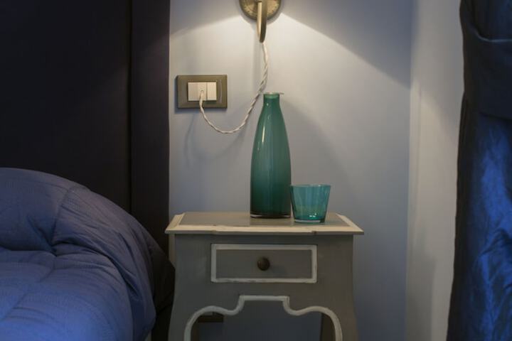 Room 8 of 49
