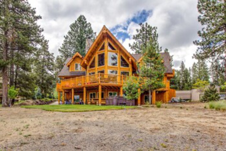 Silver Fox Drive 54653