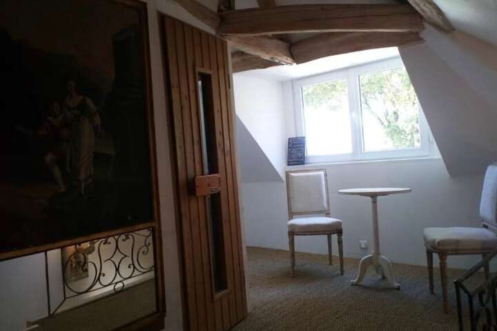 Hotel Interior 8 of 25