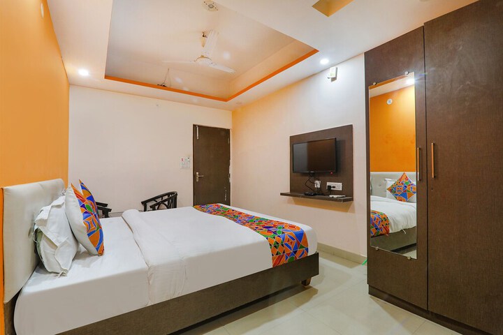 Room 20 of 26
