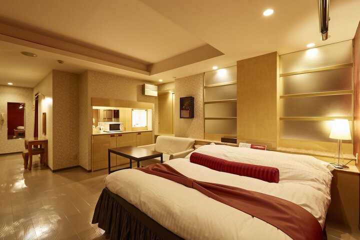Room 32 of 70