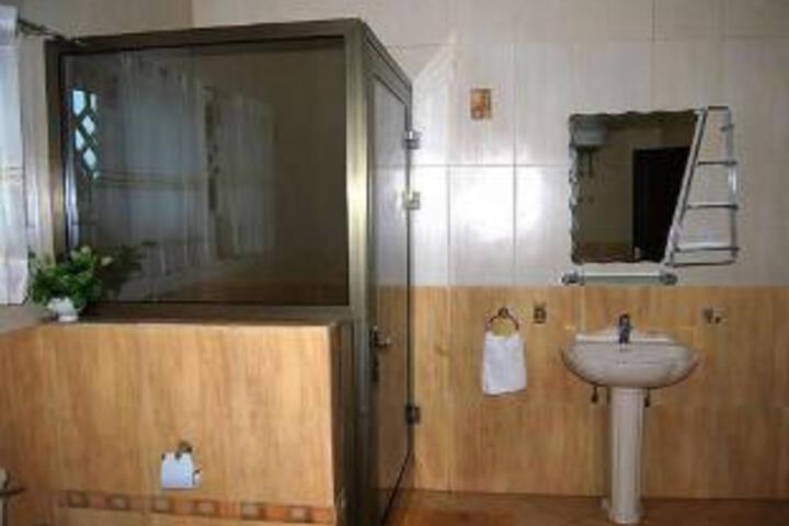 General 16 of 19