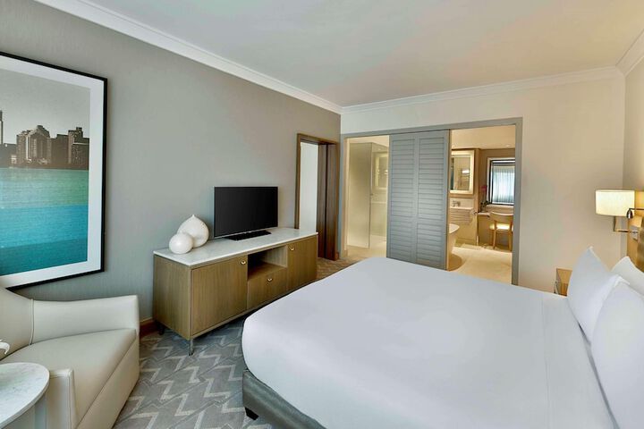 Room 16 of 117
