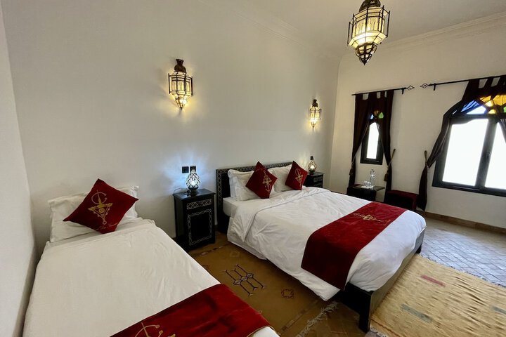 Room 21 of 435