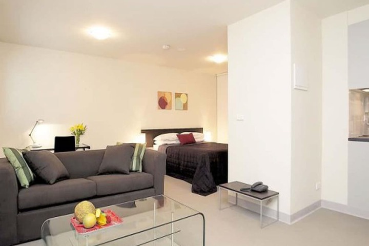 Room 4 of 43