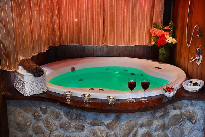 Hot Tub 72 of 110