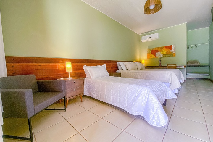 Room 3 of 49