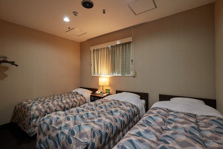 Room 45 of 81