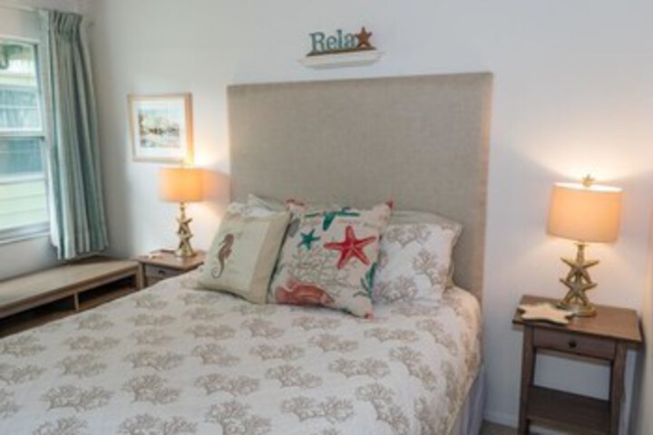 Room 17 of 22