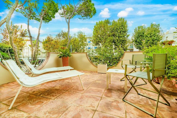 Terrace/Patio 47 of 77