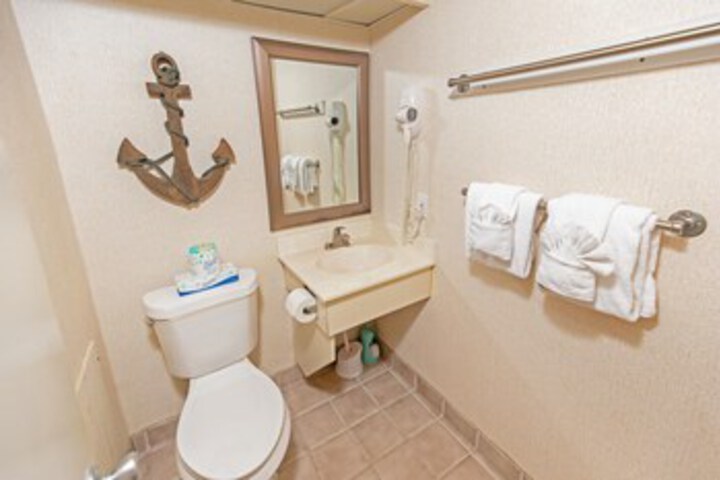 Room 10 of 46
