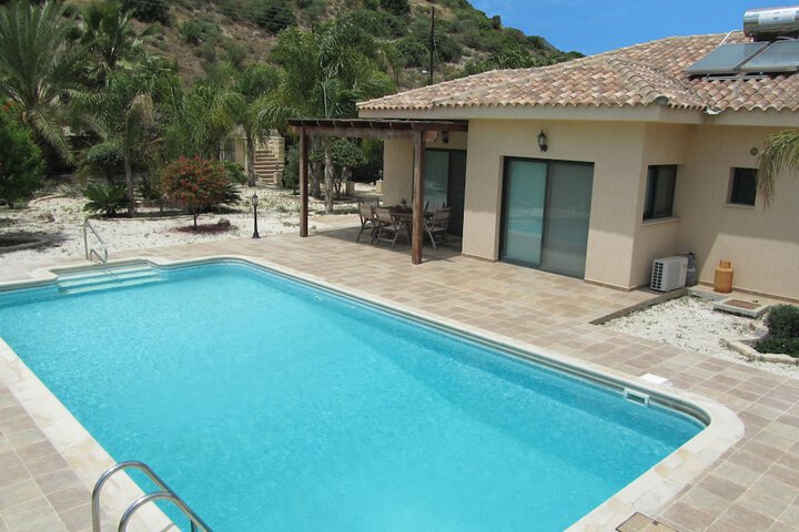 Terrace/Patio 16 of 17