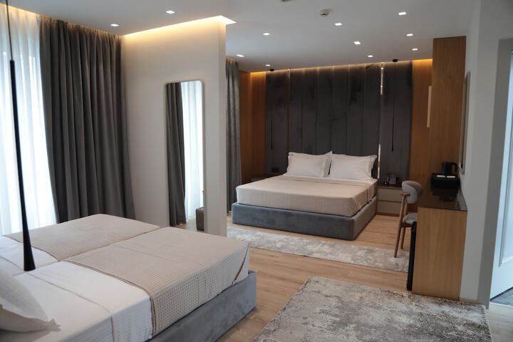 Room 22 of 61