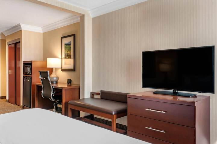 Room 22 of 68