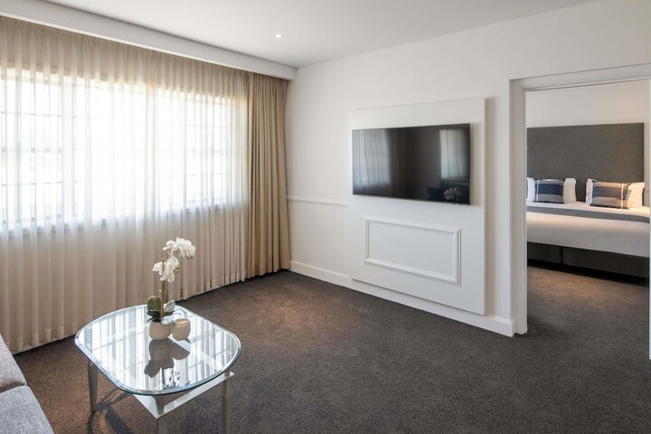 Room 47 of 138