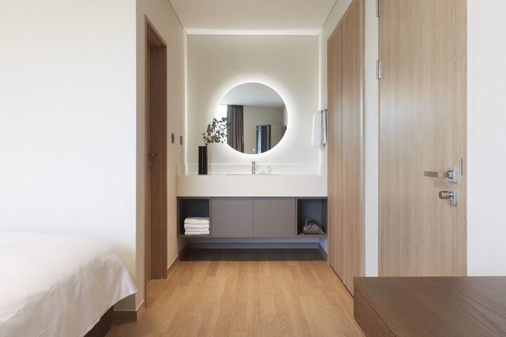 Room 92 of 120