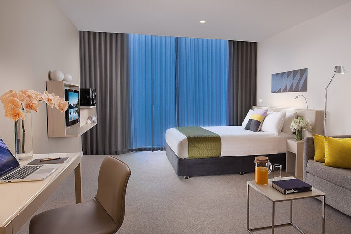 Room 12 of 42