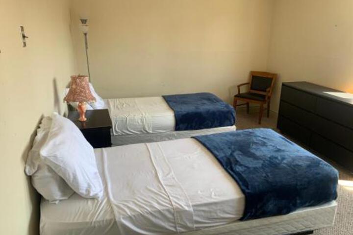 Photo of Double Bed Hotel Style Suite-B00