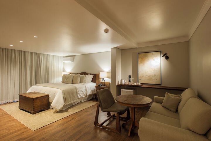Room 27 of 56