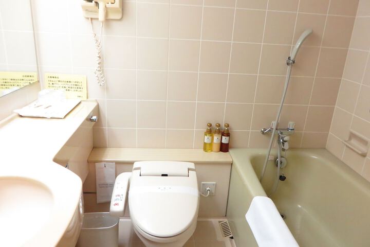 Bath Interior