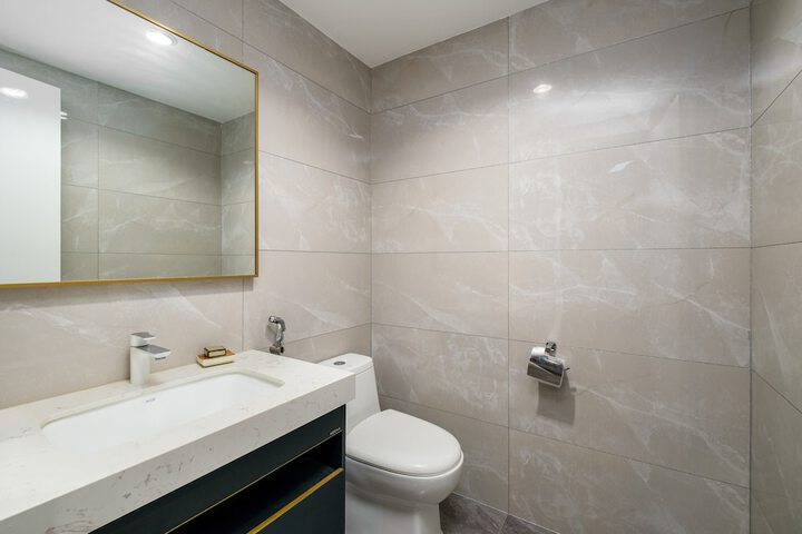 Clean Restrooms