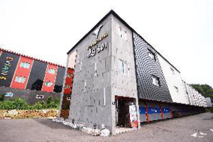 Hotel 4 of 23
