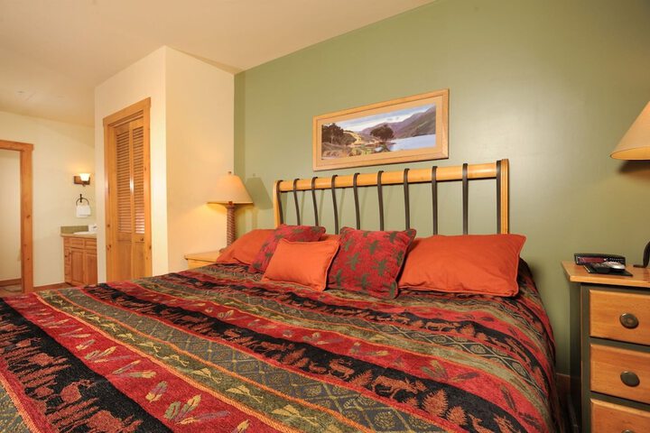 Room 21 of 89