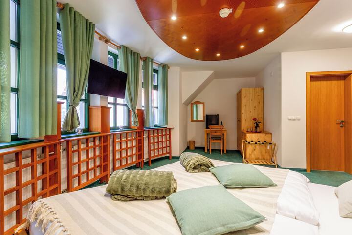 Room 20 of 54