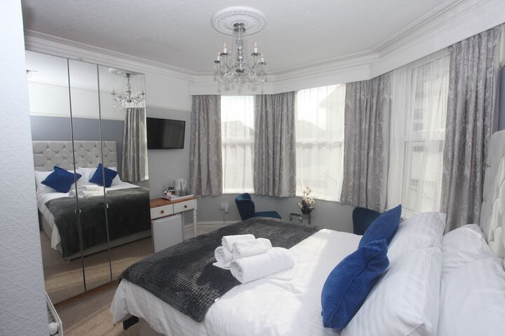 Room 22 of 62