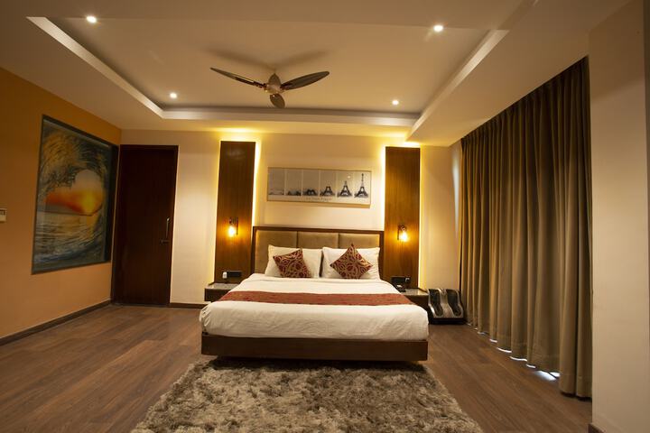 Room 48 of 196