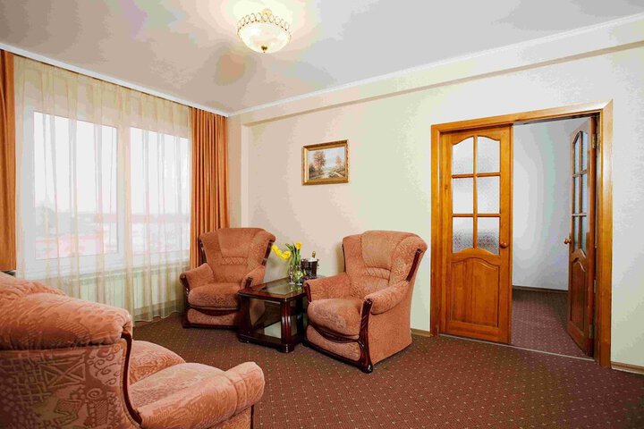 Room 30 of 74