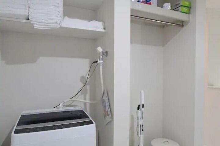 Laundry 115 of 143