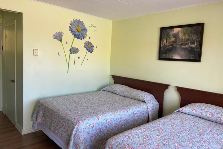 Room 14 of 35