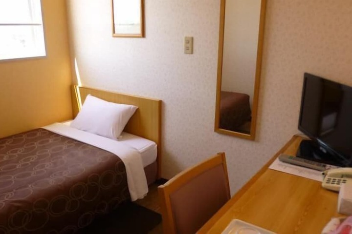 Room 14 of 43
