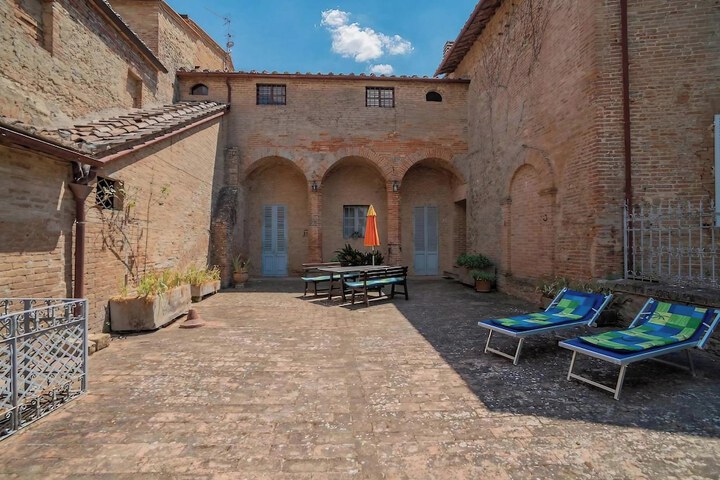 Terrace/Patio 54 of 82