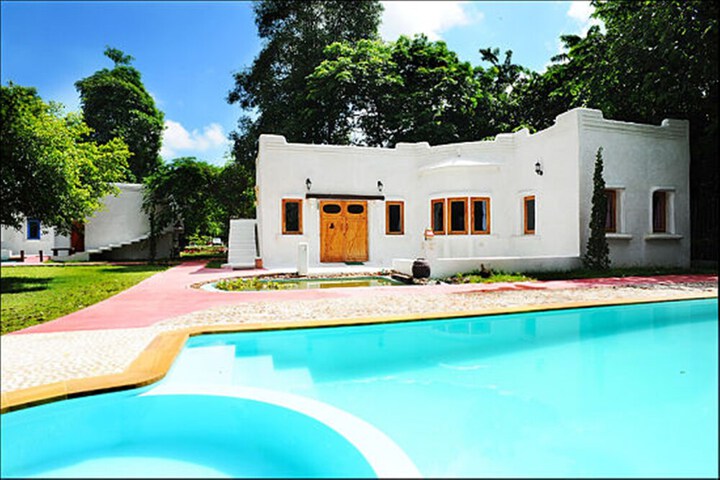 Pool 57 of 308